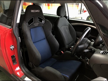 BMW�@�~�j�N�[�p�[S�i2008�N�j�@�Ɂ@RECARO�i���J���j�@SR-7�@GK100�@BK/BL�@����