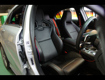 �����Z�f�X�x���c�@A45�@W176�i2017�N�j�@�Ɂ@RECARO�i���J���j�@�X�|�[�c�X�^�[�@����