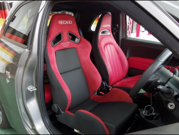 ABARTH�@595�c�[���Y���@�Ɂ@RECARO�i���J���j�@SR-7�@GU100�@RED�@����