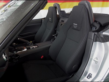 ABARTH�@124�X�p�C�_�[�i2020�N�j�@�Ɂ@RECARO�i���J���j�@LX-F�@TR�@NN�@BK�@�~���E�@����