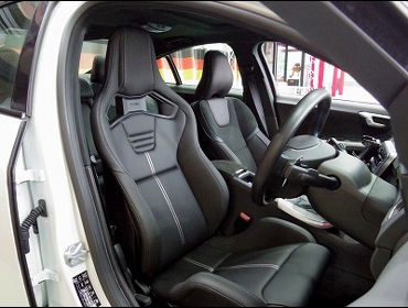 VOLVO�@S60�@�|�[���X�^�[�i2017�N�j�@�Ɂ@RECARO�i���J���j�@�X�|�[�c�X�^�[LL210H�@BK�@����