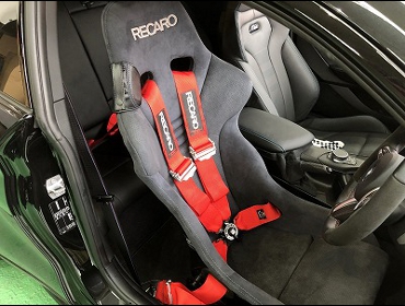 BMW�@M2�@�R���y�e�B�V�����@CBA-2U30�@F87�i�i2019�N�j�@�Ɂ@RECARO�i���J���j�@RS-G�@�A���J���^�[���@�V�[�g�q�[�^�[�t���@����