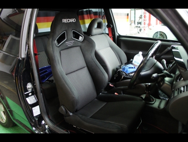 �t�H���N�X���[�Q���@���|�@GTI�@GH-6EAVY�@�Ɂ@RECARO�i���J���j�@SR-7F�@GU100�@BK�@����