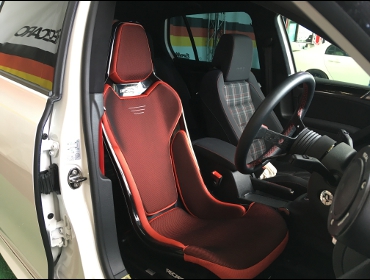 VW�@�S���t6�@GTI�i2012�N�j�@�Ɂ@RECARO�i���J���j�@RCS�@BK�V�F��/RED���b�V���@����