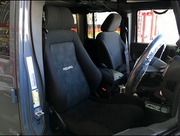 JEEP�@�����O���[�@JK36L�@�Ɂ@RECARO�i���J���j�@�G���S���hD�@BK�@�V�[�g�q�[�^�[�t���@����