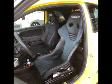 ABARTH�@595�@�R���y�e�B�c�H�[�l�i2020�N�j�@�Ɂ@RECARO�i���J���j�@RS-G�@CL�@���@SR-7F�@GU100�@BK�@����