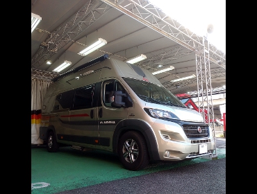 FIAT�@�f���J�g�@�L�����s���O�A�h���A�c�C��640SHX�i2016�N�j�@�Ɂ@RECARO�i���J���i���J���j�@�G���S���hMV�@�O���C�@���A�[�����X�g�i�L���v�e���V�[�g�j�@�~���E�@����