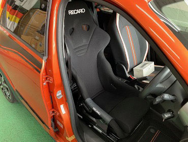 ���m�[�@�g�D�C���S�@ABA-AHH4B1�i2006�N�j�@�Ɂ@RECARO�i���J���j�@RS-GE�@����