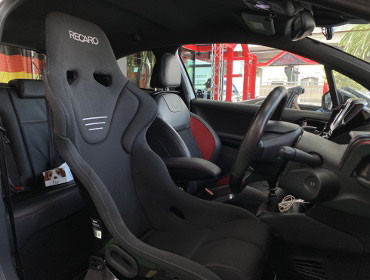 �v�W���[208�@GTI�i2018�N�j�@�Ɂ@RECARO�i���J���j�@RS-G�@GK�@BK/BK�@����