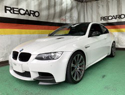 BMW�@M3�@E92�@6MT�i2009�N�j�@�Ɂ@RECARO�i���J���j�@SR-7�@GU100H�@BK�@�V�[�g�q�[�^�[�t���@�~���E�@����