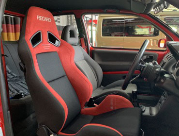 VW�@���|GTI�@6EAVY�i2004�N�j�@�Ɂ@RECARO�i���J���j�@SR-7�@GU100 RED�@����
