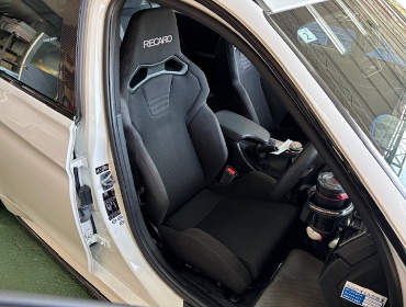 BMW�@320D�@F31�i2012�N�j�@�Ɂ@RECARO�i���J���j�@SR-S�@BK100�@BK/BK�@�~���E�@����