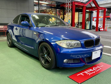 BMW�@E82�@120i�N�[�y�i2010�N�j�@�Ɂ@RECARO�i���J���j�@SR-S�@UT100�@BK�@����