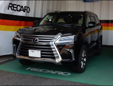 ���N�T�X�@LX�@�Ɂ@RECARO�i���J���j�@�X�|�[�cJC�@�A�C�{���[�@����