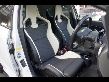 RECARO�i���J���V�[�g�j�@MAZDA�@�f�~�I�@�X�|���g�@DE5FS��RECARO�i���J���j�@�X�|�[�c�X�^�[�@���~�e�b�h�G�f�B�V�����@���@���@�N���X�X�|�[�c�X�^�[�@���~�e�b�h�G�f�B�V�����@���@����