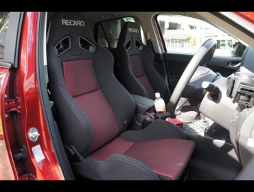 RECARO�i���J���V�[�g�j�@MAZDA�@CX-5��RECARO�i���J���j�@SR-7 SK100 BK/RED�@���@SR-7F SK100 BK/RED�@����
