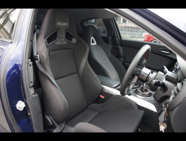 RECARO�i���J���V�[�g�j�@MAZDA�@RX-8�@SE3P��RECARO�i���J���j�@SR-7 Lassic�i���V�b�N�j BK/RED�@����