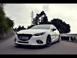 RECARO�i���J���V�[�g�j�@MAZDA�@�A�N�Z���@BMFE��RECARO�i���J���j�@�X�|�[�c�X�^�[LL100H�@BK/���U�[�@����