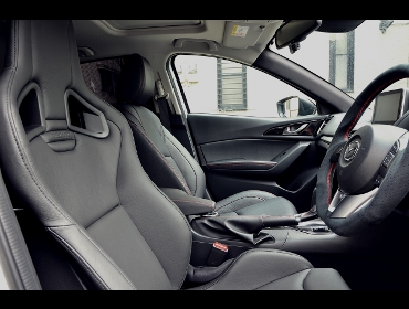 RECARO�i���J���V�[�g�j�@MAZDA�@�A�N�Z���@BMFE��RECARO�i���J���j�@�X�|�[�c�X�^�[LL100H�@BK/���U�[�@����