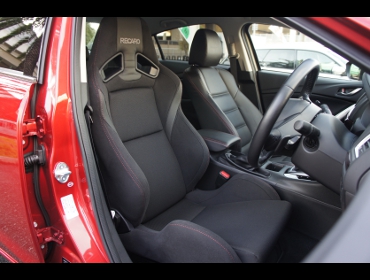 RECARO�i���J���V�[�g�j�@MAZDA�@�A�e���U��RECARO�i���J���j�@SR-7 Lassic BK/RED�@����
