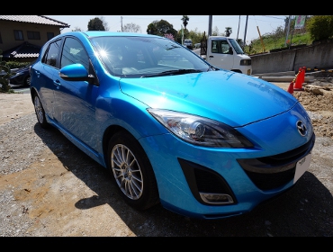 �}�c�_�@�A�N�Z���X�|�[�c�@BLEFW��RECARO�i���J���j�V�[�g����