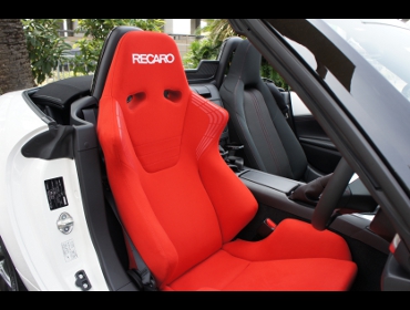 RECARO�i���J���V�[�g�j�@MAZDA�@���[�h�X�^�[�@ND5RC�Ƀ��J���@SR-6 KK100S RED�@����