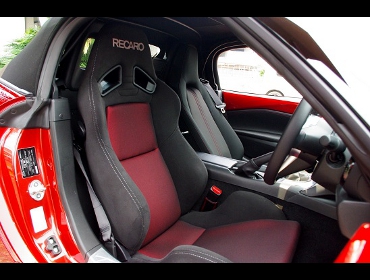 RECARO�i���J���V�[�g�j�@MAZDA�@���[�h�X�^�[�@ND5RC�Ƀ��J���@SR-7 SK100�@BK/RED�@����