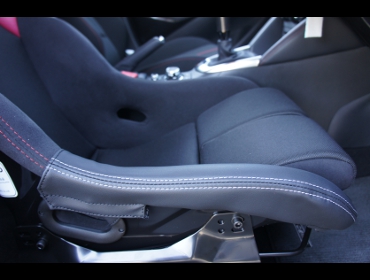 RECARO�i���J���V�[�g�j�@MAZDA�@DEMIO�@DJ5FS�Ƀ��J���@����@RS-G�@�X�[�p�[�V���^���NNU�@����