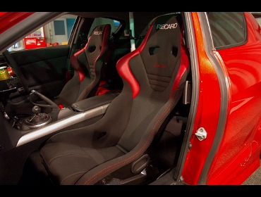 RECARO�i���J���V�[�g�j�@MAZDA�@RX-8�Ƀ��J���@����RS-G �X�[�p�[�V���^���NNU�@�~2�r�@����