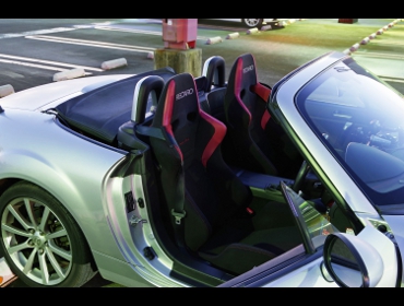 RECARO�i���J���V�[�g�jMAZDA�@���[�h�X�^�[�@NC1�^RS�Ƀ��J���@����@SR-6�@�X�[�p�[�V���^���NNU�i�V�[�g�q�[�^�[�t���j�@�~2�r�@����