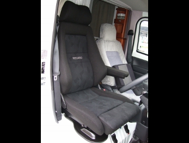 RECARO�i���J���V�[�g�j�@MAZDA�@�X�N�����g���b�N�@DG16T�Ƀ��J���@�G���S���hMV�@BK�@�A�[�����X�g�t���@����