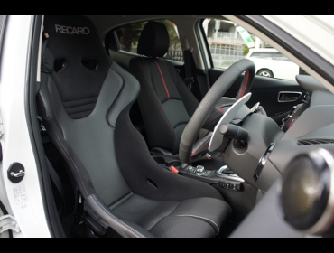 RECARO�i���J���V�[�g�j�@MAZDA�@�f�~�I�@DJ5FS�Ƀ��J���@RS-G SK2 BK/SIL�@����