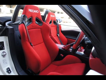 RECARO�i���J���V�[�g�j�@MAZDA�@���[�h�X�^�[�@ND5RC�Ƀ��J���@SR-7/7F KK100�@RED�@�~2�r�@����