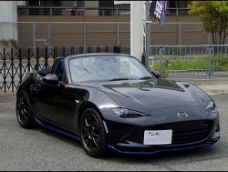 RECARO�i���J���V�[�g�j�@MAZDA�@���[�h�X�^�[�@ND5RC�Ƀ��J���@SR-7 Lassic BK/BL�@���@SR-7F Lassic BK/BL�@����