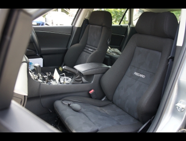 RECARO�i���J���V�[�g�j�@MAZDA�@�A�N�Z���X�|�[�c�@BL5FW�Ƀ��J���@�I���\�y�hAN220HV�@BK�@���@�G���S���hMV�@BK�@����