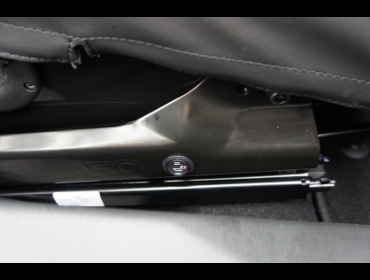 RECARO�i���J���V�[�g�j�@MAZDA�@���[�h�X�^�[�@ND5RC�Ƀ��J���@RS-G�@CL�@�V�[�g�q�[�^�[�t���@�~2�r�@����