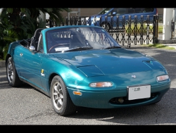 RECARO�i���J���V�[�g�j�@MAZDA�@���[�m�X���[�h�X�^�[�@NA8��RECARO�i���J���j�@SR-7�@GK100�@BK/BL�@����