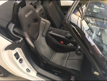 RECARO�i���J���V�[�g�j�@MAZDA�@���[�h�X�^�[�@ND5RC��RECARO�i���J���j�@TS-G�@GK�@BK/SIL�@�@����