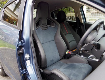 RECARO�i���J���V�[�g�j�@MAZDA�@�f�~�I�@DJ5FS�Ƀ��J���@�X�|�[�c�X�^�[CL100H�@����