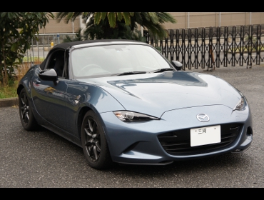 MAZDA�@���[�h�X�^�[�@ND��RECARO�i���J���j�V�[�g����