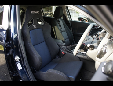 RECARO�i���J���V�[�g�j�@MAZDA�@�A�N�Z���X�|�[�c�@BMEFS�Ƀ��J���@SR-7 GK100�@BK/BL�@����