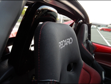 RECARO�i���J���V�[�g�j�@MAZDA�@���[�h�X�^�[RF�@NDERC�Ƀ��J���@TS-G�@GK�@�V�[�g�q�[�^�[�t���@BK/RED�@���@SR-6�@GK100S�@�V�[�g�q�[�^�[�t���@BK/RED�@�i�V�[�g�o�b�N�J�o�[�@�s�A�m�u���b�N�@BOSE�X�s�[�J�[�j����