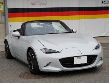 MAZDA�@ND���[�h�X�^�[�@ND5RC�@SSpecial Pakage ��RECARO�i���J���j�V�[�g����