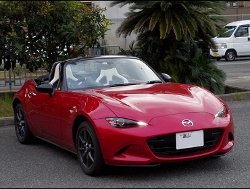 RECARO�i���J���V�[�g�j�@MAZDA�@���[�h�X�^�[�@ND5RC�Ƀ��J���@�X�|�[�c�X�^�[LL100H���U�[SE�@�z���C�g���U�[�@RED�X�e�b�`�iRED/BL���C���j�@�~2�r�@����