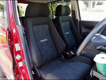 RECARO�i���J���V�[�g�j�@MAZDA�@�t���A�@�N���X�I�[�o�[�Ƀ��J���@�G���S���hD�@�V�[�g�q�[�^�[�t���@BK�@���@�G���S���hD�@BK�@����