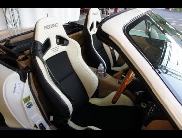 RECARO�i���J���V�[�g�j�@MAZDA�@���[�h�X�^�[�@NB8C�@1999�N�@�Ɂ@���J���@SR-7�@Lassic�@�����U�[�@�~2�r�@����