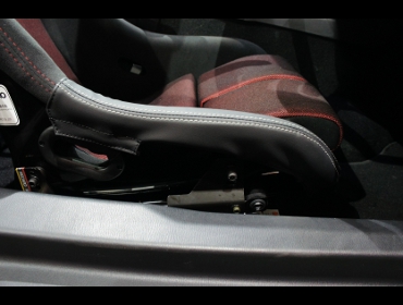 MAZDA�@���[�h�X�^�[�@ND5RC�@2017�N�@��RECARO�i���J���j�@RS-G�@GK�@BK/RED�@�V�[�g�q�[�^�[�t���@���@RS-GE�@�V�[�g�q�[�^�[�t���@����