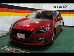 RECARO�i���J���V�[�g�j�@MAZDA�@�A�N�Z���@BM2FS�@�Ɂ@RECARO�i���J���j�@TS-GS�@RED�@����