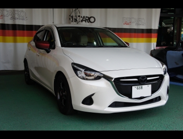 MAZDA�@�f�~�I�@DJ3FS�@�Ɂ@RECARO�i���J���j�V�[�g����