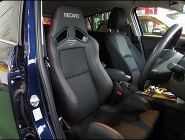 RECARO�i���J���V�[�g�j�@MAZDA�@�A�N�Z���@BM�@�Ɂ@RECARO�i���J���j�@SR-7�@Lassic�@BK�@����
